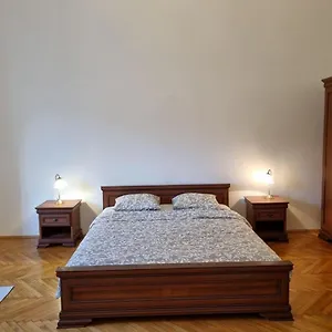 Apex , Budapeszt Węgry
